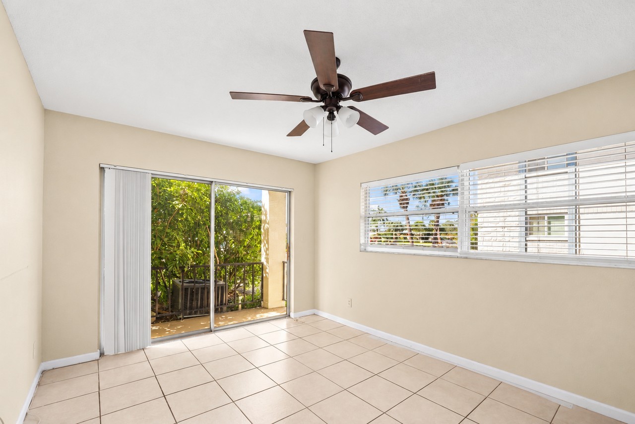 4420 37th Street South - Photo 7 of 10