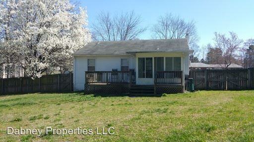 622 S Holly Ave - Photo 2 of 5