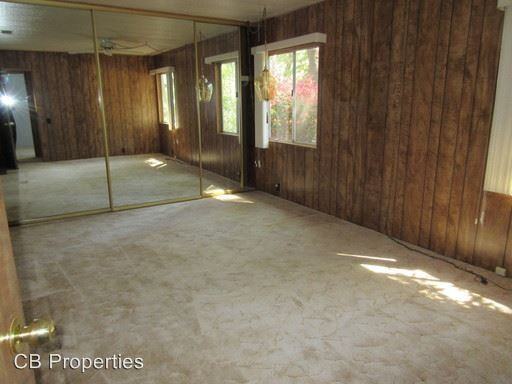 13925 Creston Rd - Photo 2 of 6