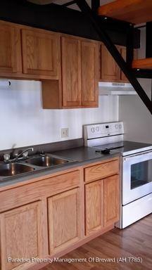 4016 Overlook Dr - Photo 3 of 10