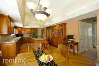 196 Newtown Rd - Photo 2 of 5