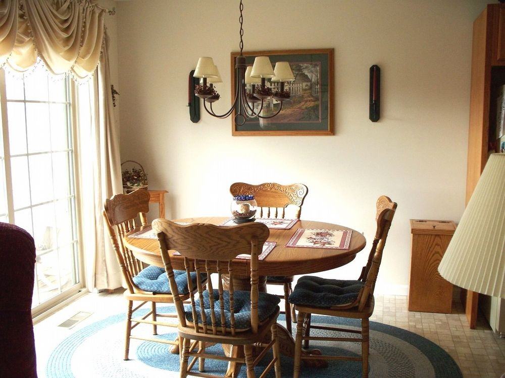 161 Marble Ave - Photo 3 of 4