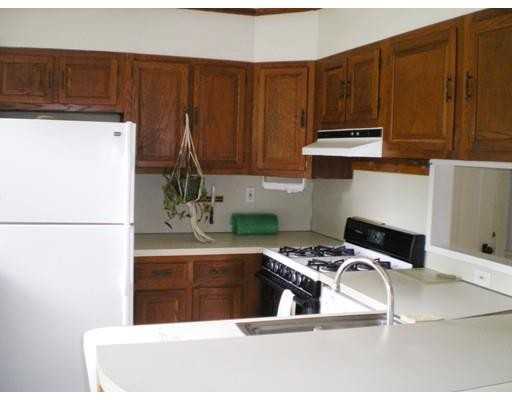 342 Bedford St #342 - Photo 2 of 5