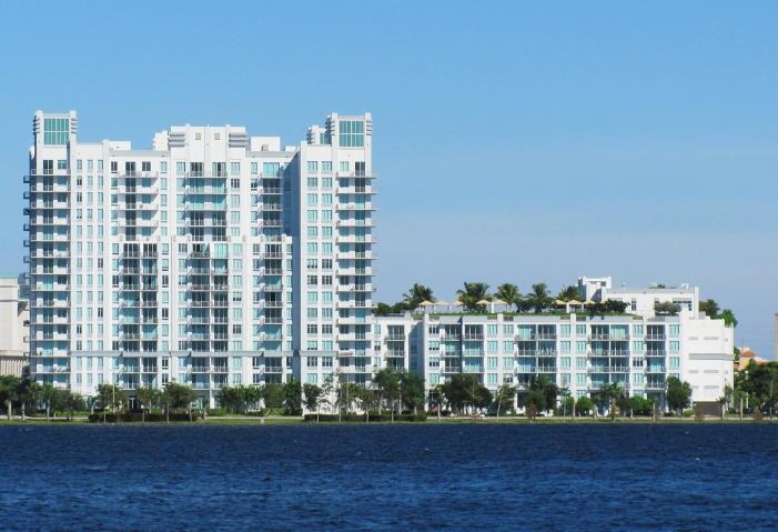 1601 Marina Isle Way 303 - Photo 2 of 5