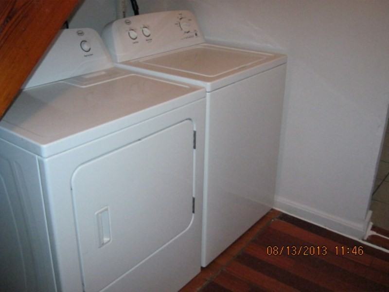 4219 E Lombard St - Photo 2 of 8