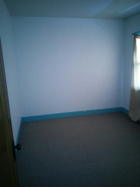 3240 Northwood Ave - Photo 3 of 7