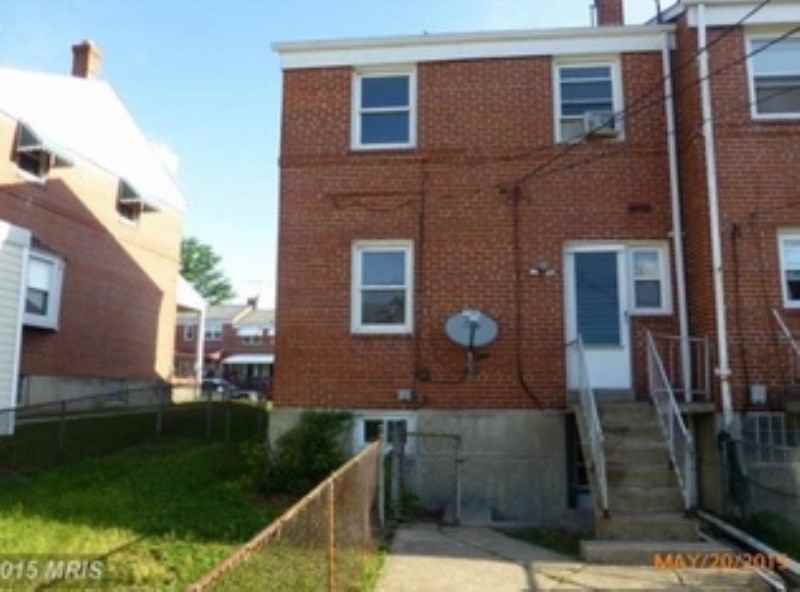 1231 Sheridan Ave - Photo 2 of 7