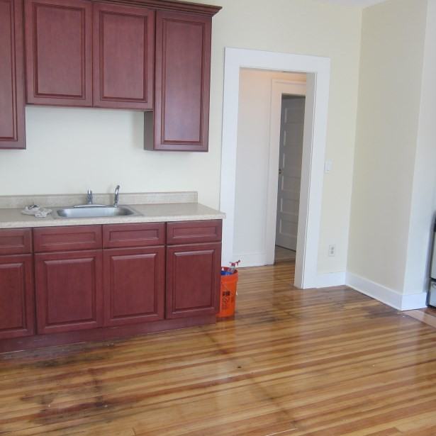 1184 Park Ave - Photo 3 of 3