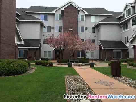 7440 Edinborough Way, Edina, MN 55435 2 Bedroom Apartment for 1,795