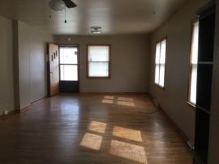 212 W 9th St - Photo 2 of 17