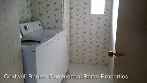 588 Conner Dr - Photo 3 of 12