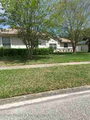 1616 Hampton Pl - Photo 2 of 60