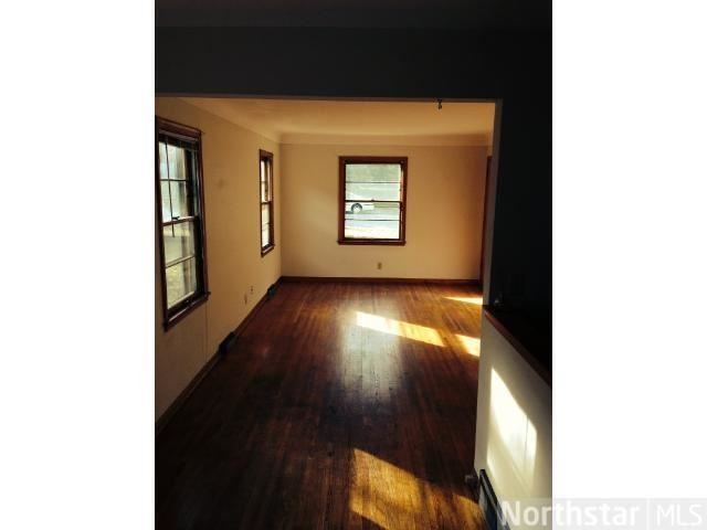 3020 W 44th St - Photo 2 of 4