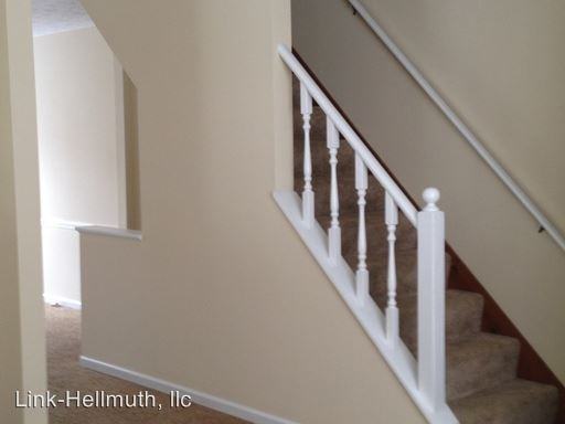 3045 Colony Ln - Photo 3 of 13