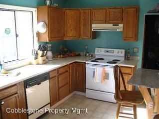 2900 Wymosa St - Photo 2 of 5