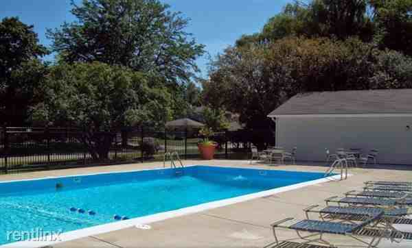 145 Walnut Dr - Photo 2 of 8