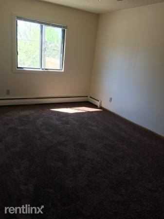 729 Oakdale Ave - Photo 2 of 5