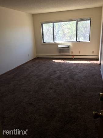 729 Oakdale Ave - Photo 3 of 5