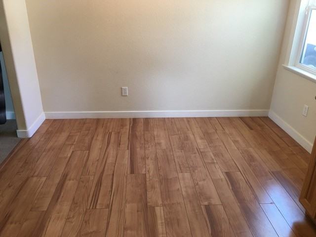 1616 Tunnel Hill Dr - Photo 3 of 12