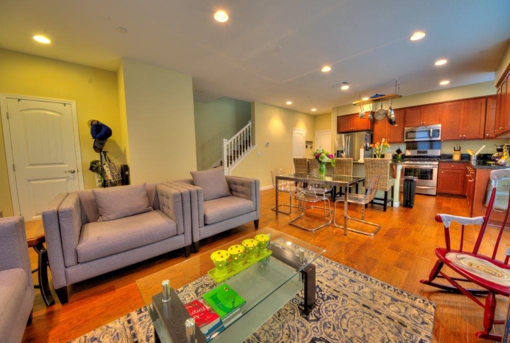 357 B St - Photo 3 of 18