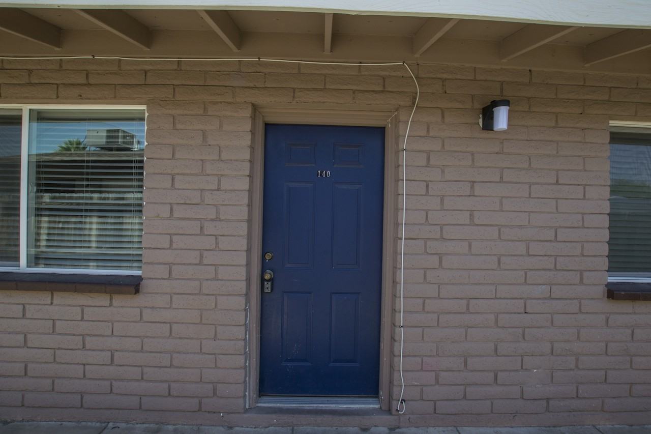 140 E Ingram - Photo 2 of 19