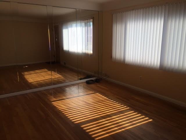 15582 Ashland Dr - Photo 2 of 11