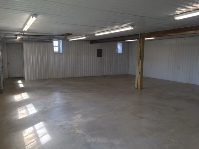 3173 White Oak Rd - Photo 3 of 4