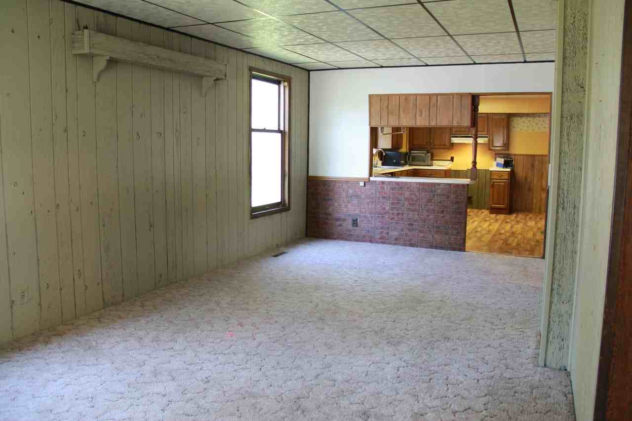 502 Mcleansboro St - Photo 2 of 8