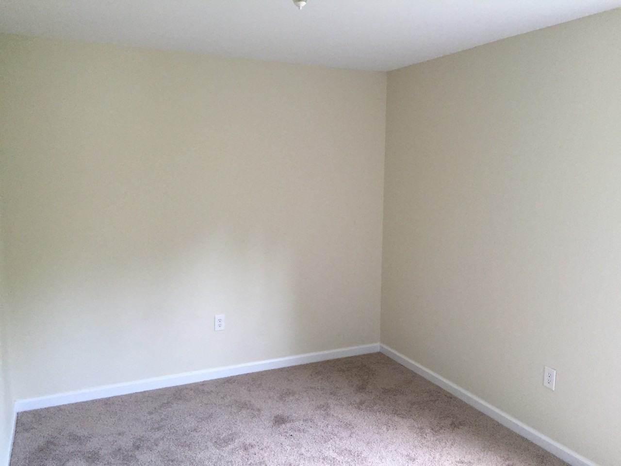 1824 43rd Avenue - Photo 2 of 5