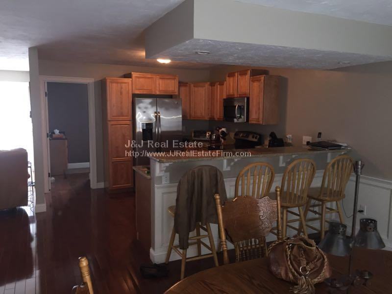 11 Renfrew St - Photo 3 of 10