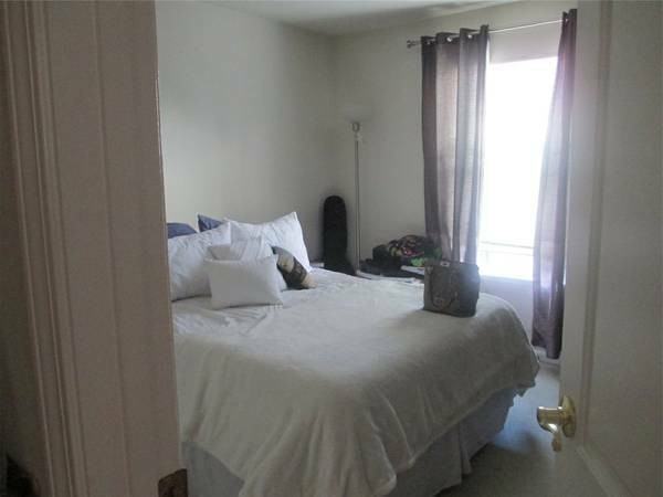 17471 Belletto Drive - Photo 2 of 8