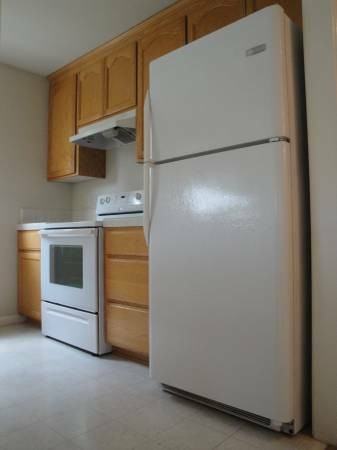 17471 Belletto Drive - Photo 3 of 8