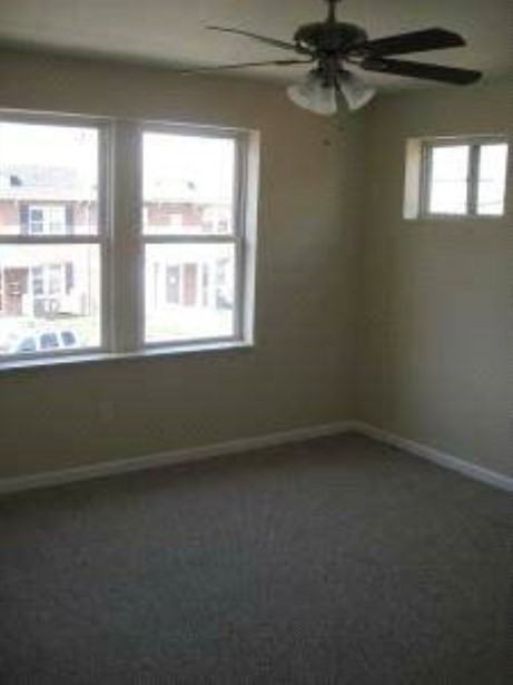 1715 West Virginia Ave NE - Photo 3 of 8