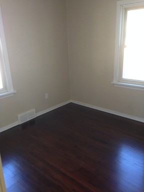 2214 Dawes Pl - Photo 3 of 7