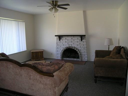 2802 Loyola St - Photo 2 of 9