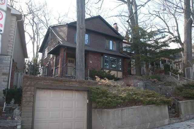 10 Blantyre Ave - Photo 2 of 13