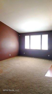 19817 121st St Ct E - Photo 2 of 10