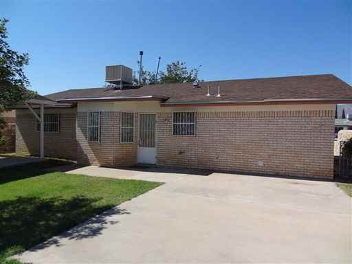 10748 Texarkana Pl - Photo 2 of 21