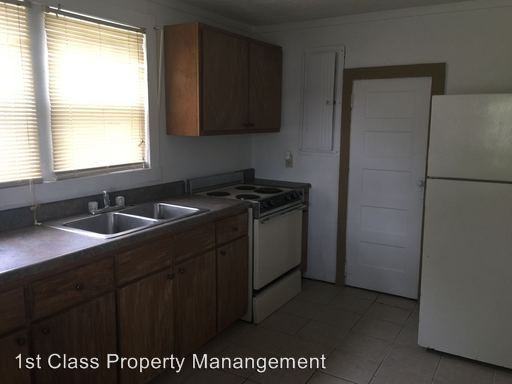 2326 Pike St - Photo 3 of 3