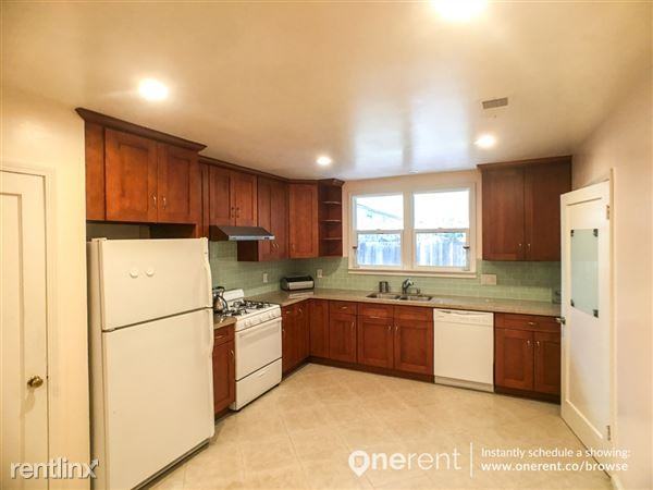 1315 Madera Ave - Photo 3 of 13