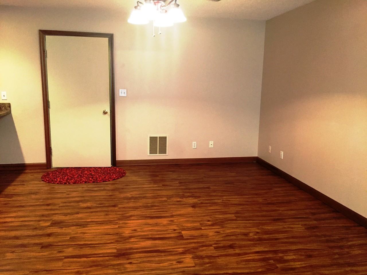 505 50th St SE - Photo 3 of 14