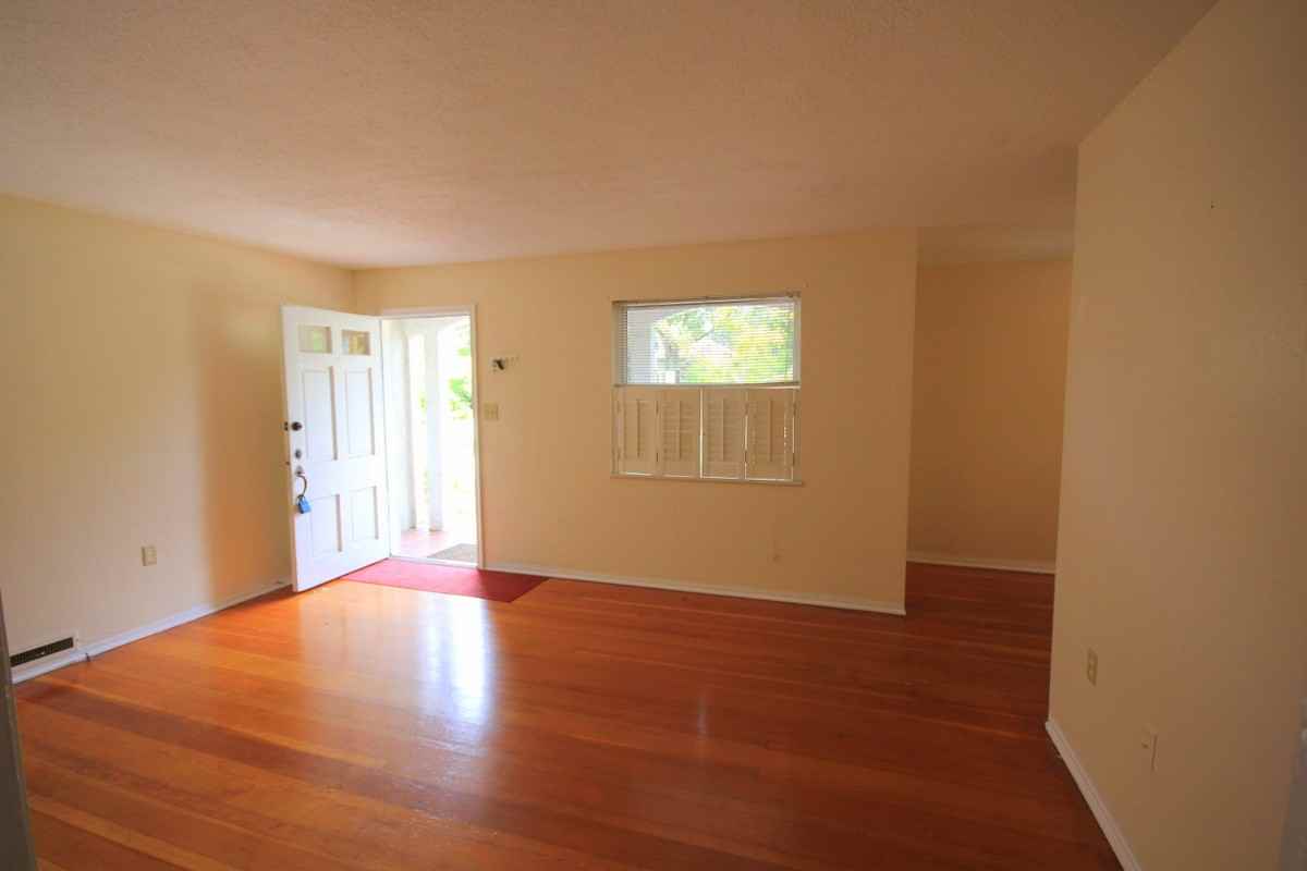 3708 W Horatio St - Photo 2 of 14