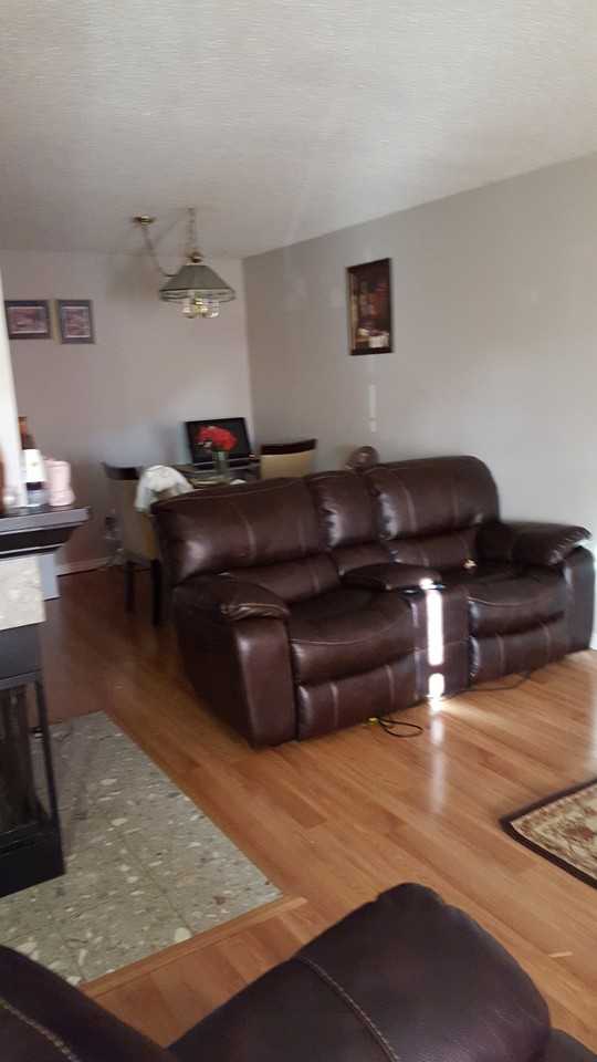 2334 151 Avenue Northwest - Photo 2 of 11