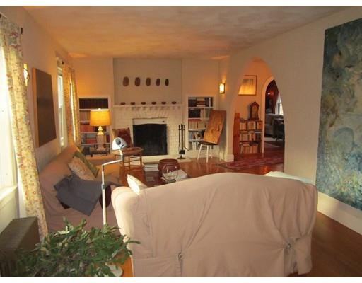 40 Beechmont St - Photo 3 of 14