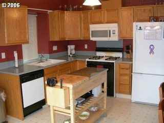 7610 NE 159th Ave - Photo 2 of 6