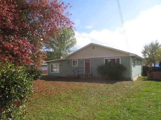 423 4th Ave - Photo 2 of 2