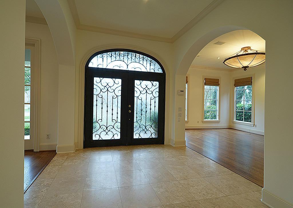 3783 Nottingham St - Photo 3 of 32