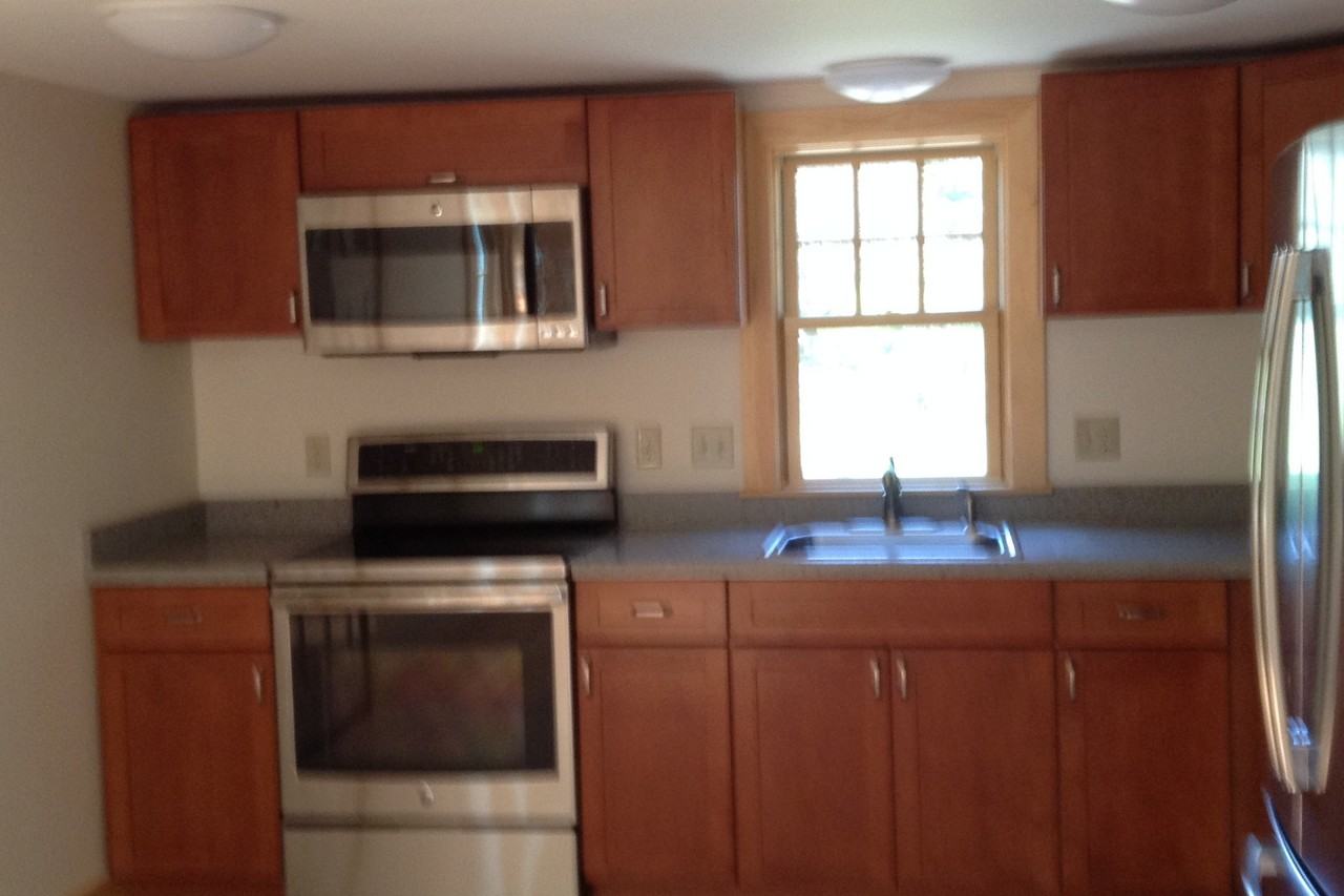 77 Conant Rd - Photo 3 of 3