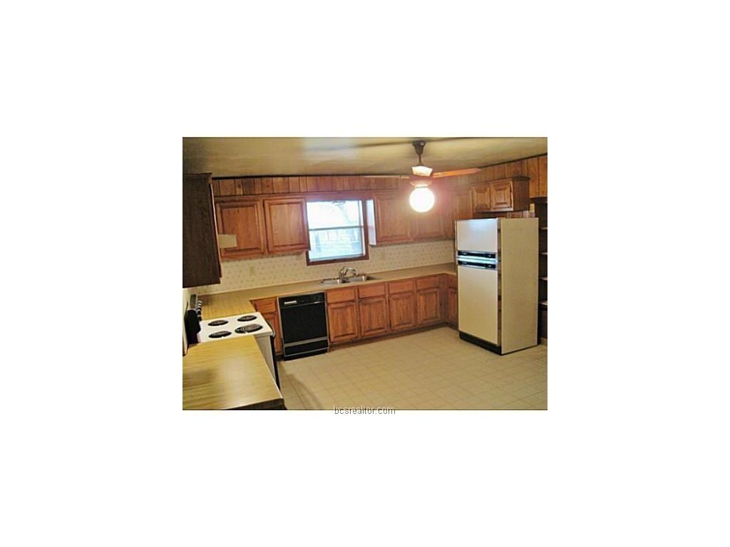 4339 FM974 - Photo 2 of 11