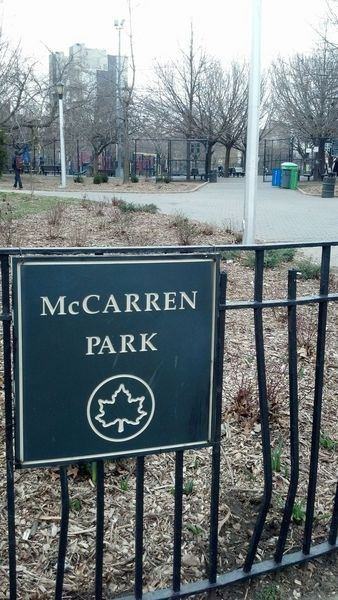 Greenpoint, Brooklyn - Photo 3 of 5